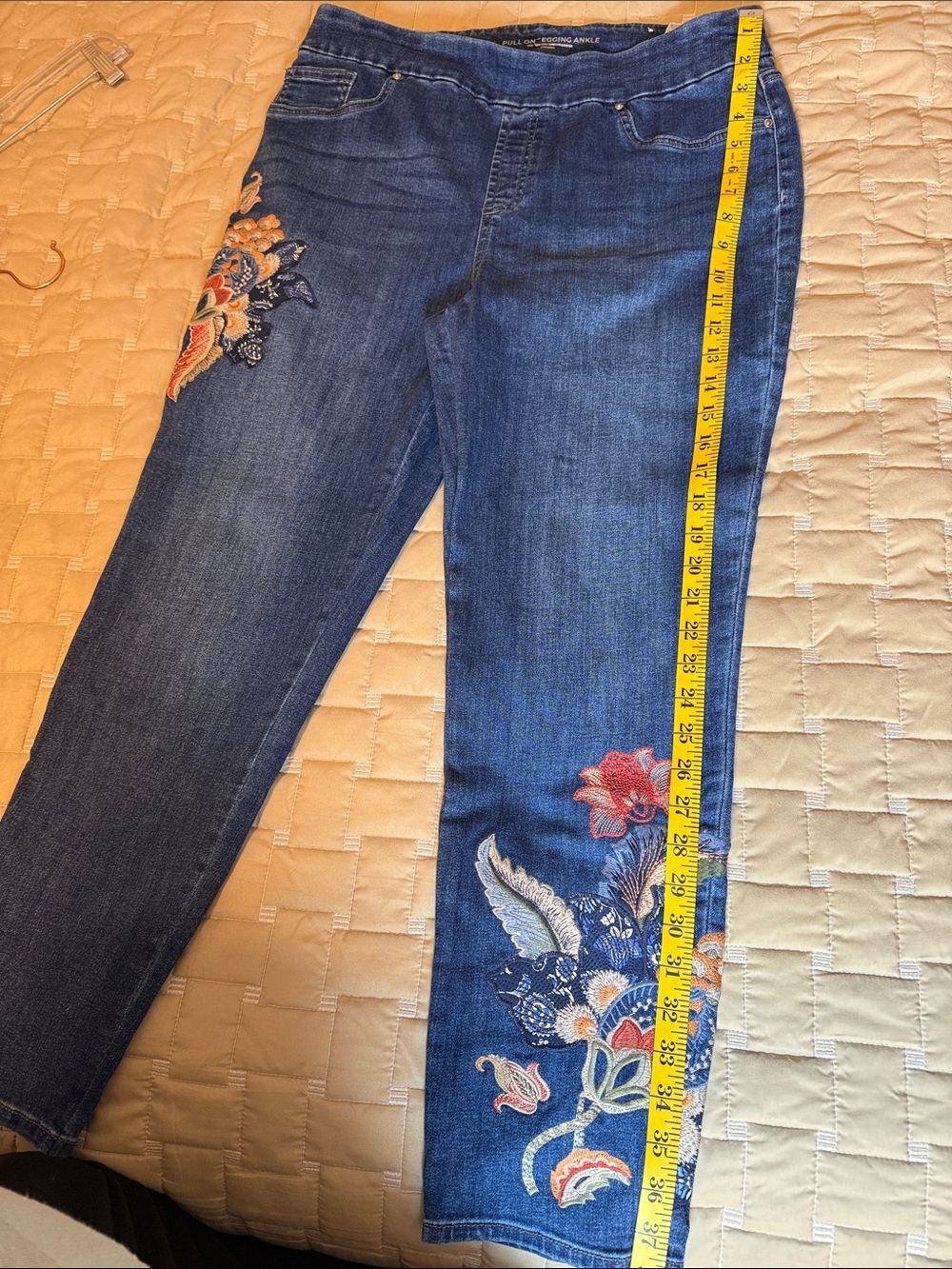 Chico's Dark Blue Embroidered Floral Embroidered Jeggings - Picture 9 of 9